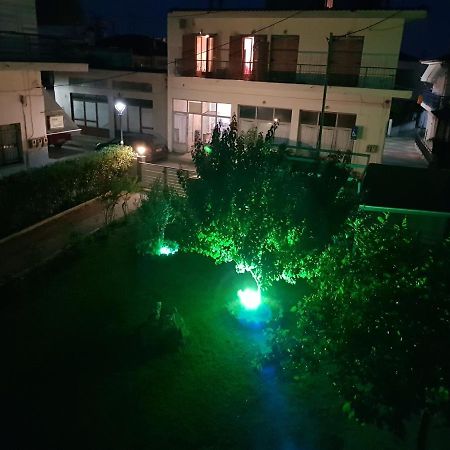 Magdalinos Apartments نيا سكيوني المظهر الخارجي الصورة